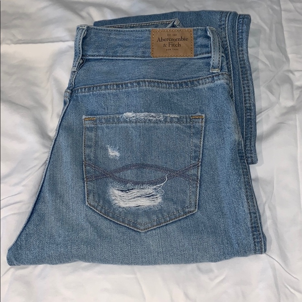 Abercrombie girlfriend high rise